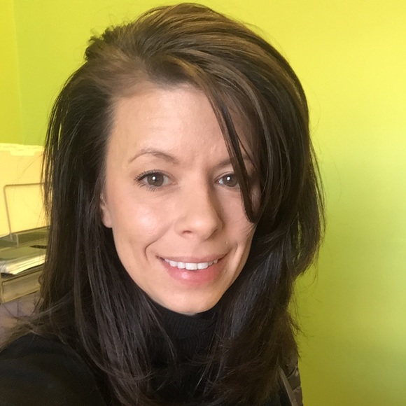 Hey there! I’m Trish. - Picture 2 of 2